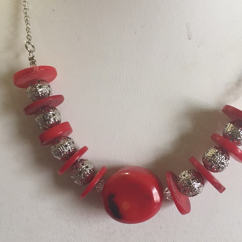 Coral beed with silver